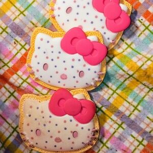 Hello Kitty Pink Bow Cookies